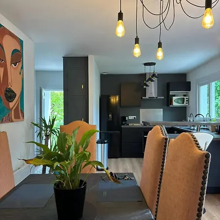 Maison Cosy à Meaulne-vitray Avec Jardin Meaulne