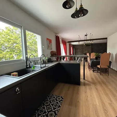 Maison Cosy à Meaulne-vitray Avec Jardin * Meaulne