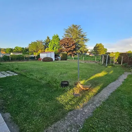 Maison Cosy à Meaulne-vitray Avec Jardin Meaulne