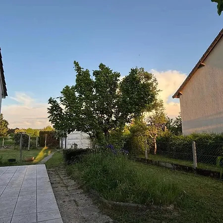 Casa vacanze Maison Cosy à Meaulne-vitray Avec Jardin *